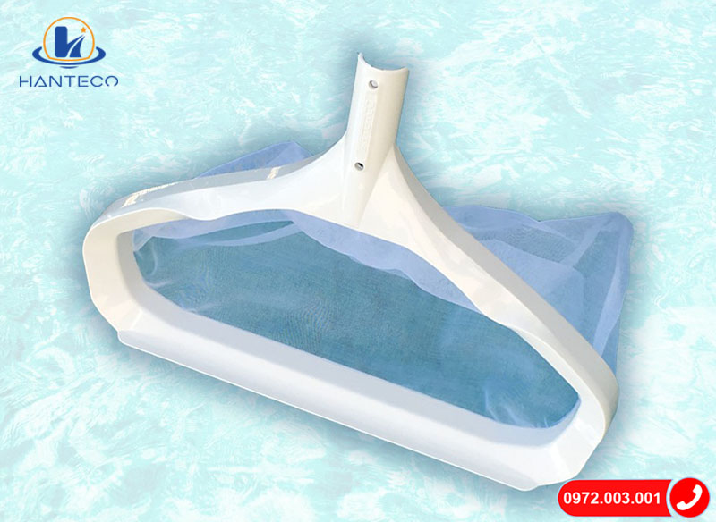 Vợt rác hồ bơi Waterco 3132320 có túi vải thiết kế sâu lòng nhằm giúp giữ lại tối đa các chất bẩn