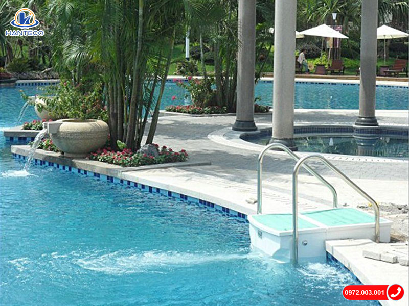 Lắp đặt m&aacute;y lọc treo th&agrave;nh bể tại bể kh&ocirc;ng c&oacute; hệ thống lọc