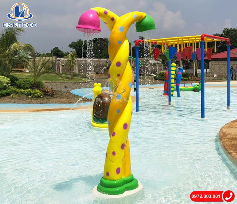 do-choi-duoi-nuoc-nhap-khau-nu-hoa-doi-phun-nuoc