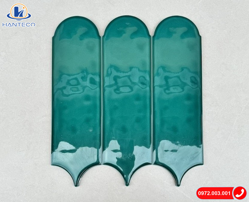 gach-the-mosaic-long-vu-mau-xanh-la-dam-5