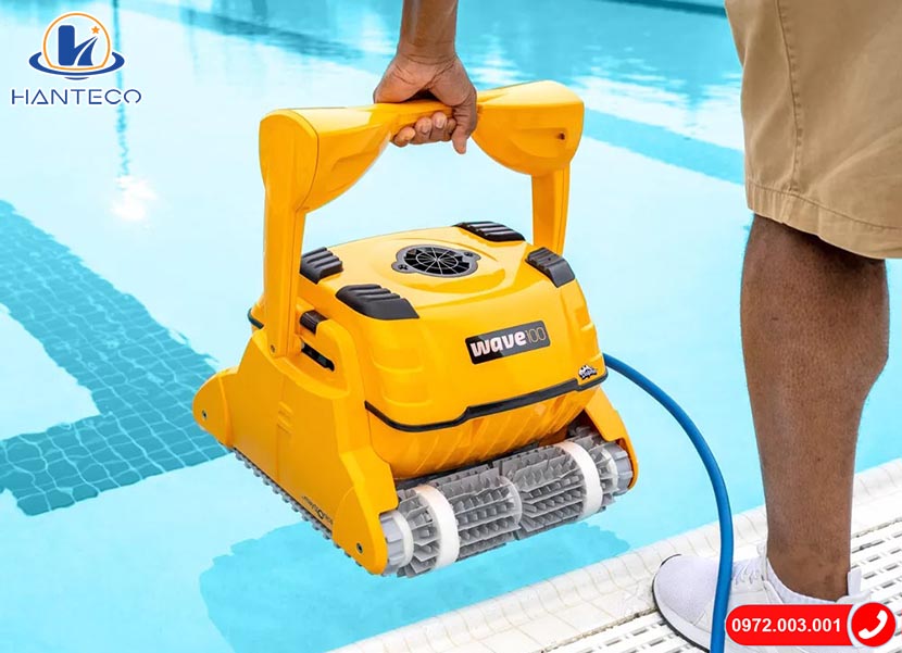 robot-be-boi-wave-100-maytronics-2 robot-be-boi-wave-100-maytronics-2