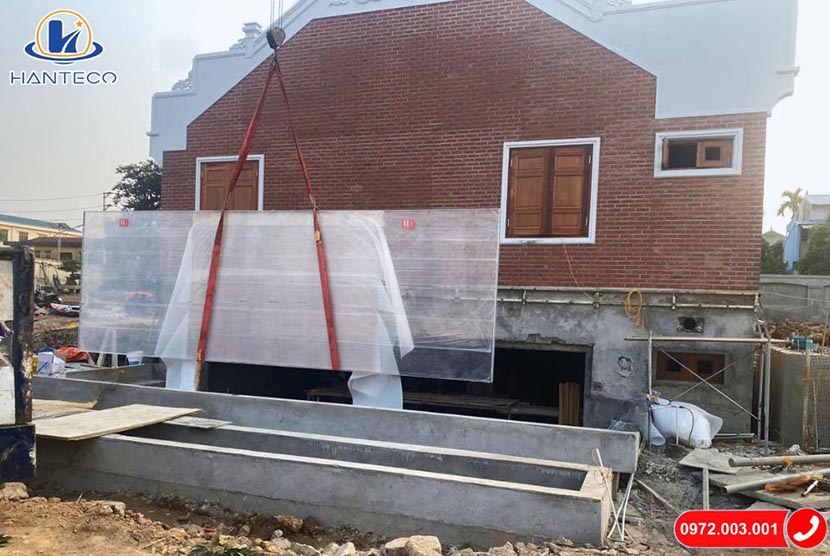 hanteco-thi-cong-vach-acrylic-2 hanteco-thi-cong-vach-acrylic-2